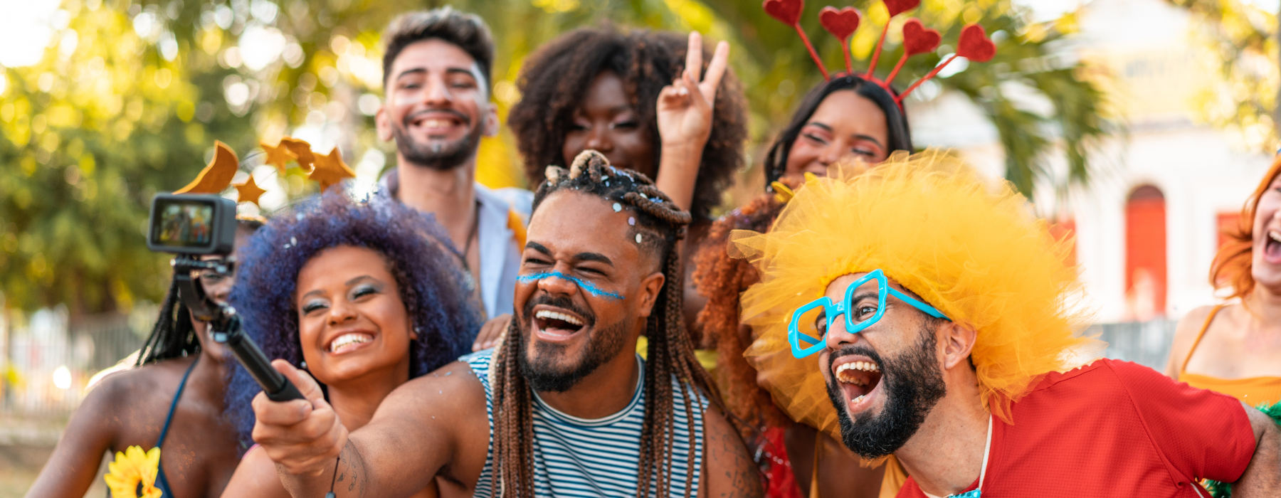 Carnaval 2025: Atenção as doenças transmitidas pelo beijo!